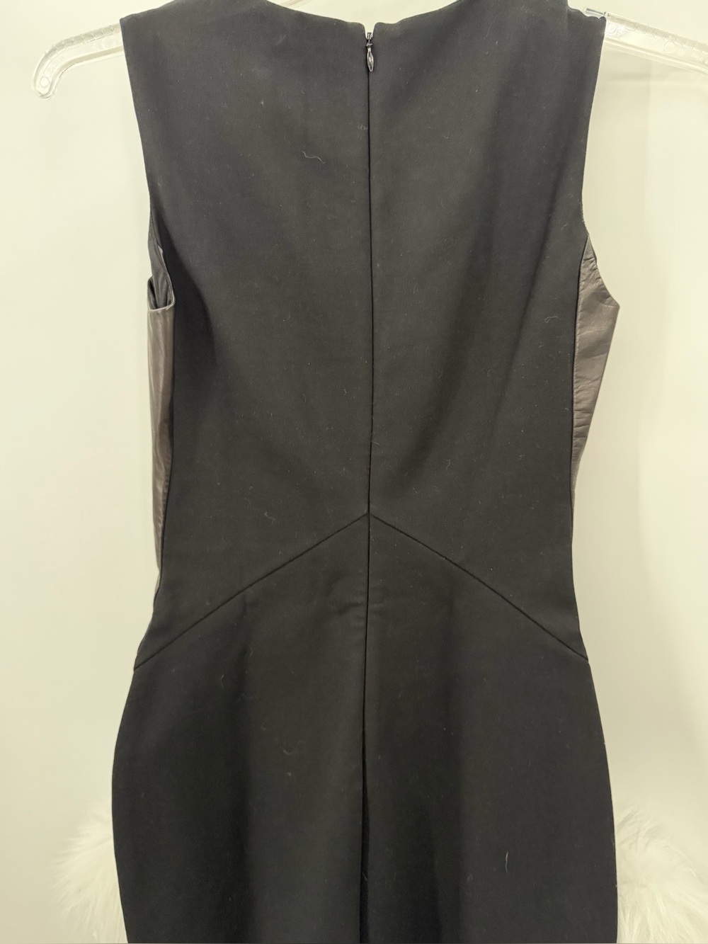 HALSTON HERITAGE Sleeveless Sheath Dress Leather Contrast Panels Black, Sz 2 - Picture 5 of 8